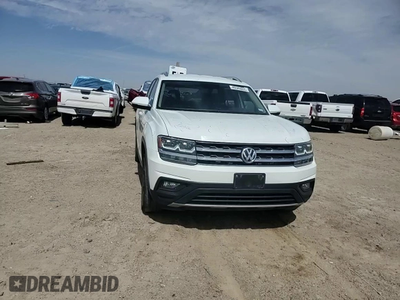 2018 Volkswagen Atlas SE with VIN 1V2CR2CAXJC562697, listed as a Copart auction lot 49345055 with 106,026 mi miles and Clean title. Bid and sale history available at DreamBid. Image 12.