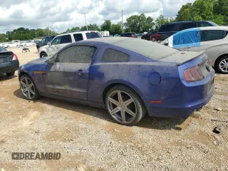 2013 Ford Mustang GT z VIN 1ZVBP8CF6D5235530, wystawiony jako Copart lot #59044465 z przebiegiem 96 242 mil mil oraz Czysty tytuł • Clean title. Historia ofert i sprzedaży dostępna na DreamBid. Obrazek 2.