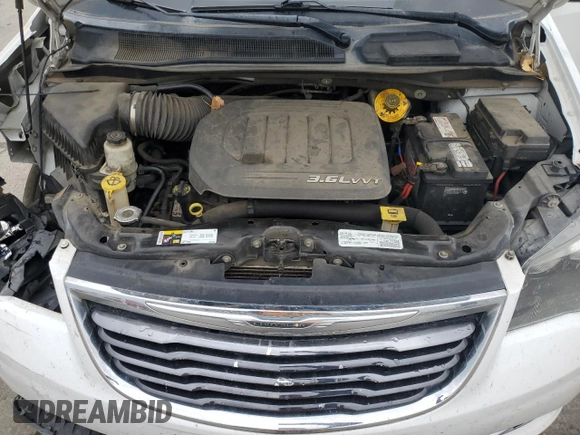2015 Chrysler Town & Country S with VIN 2C4RC1HG0FR755170, listed as a Copart auction lot 82237754 with 214,466 mi miles and Salvage Title. Bid and sale history available at DreamBid. Image 12.