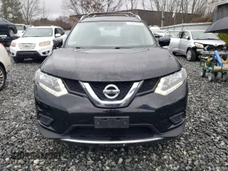 2016 Nissan Rogue S with VIN JN8AT2MV8GW146199, listed as a Copart auction lot 51977215 with 84,861 mi miles and Salvage Title. Bid and sale history available at carsss.com. Image 5.