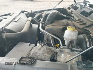 2019 Ram 1500 Big Horn z VIN 1C6RR6LTXKS602604, wystawiony jako IAAI lot #42118549 z przebiegiem 152 849 mil mil oraz . Historia ofert i sprzedaży dostępna na DreamBid. Obrazek 20.