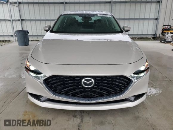 2024 Mazda 3 S Preferred with VIN 3MZBPACM9RM414491, listed as a Copart auction lot 58366595 with 31,689 mi miles and Clean title. Bid and sale history available at DreamBid. Image 5.