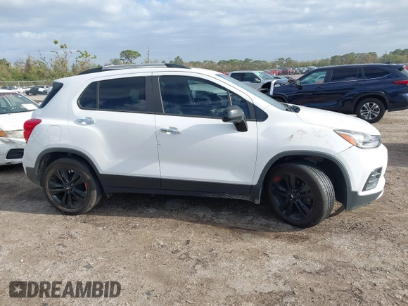 2018 Chevrolet Trax LT with VIN 3GNCJLSB3JL415495, listed as a IAAI auction lot 41734509 with 66,814 mi miles and . Bid and sale history available at carsss.com. Image 13.