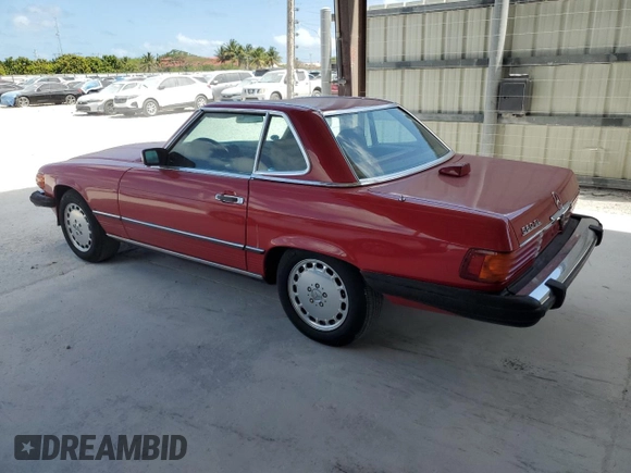 1987 Mercedes-Benz 560 Series 560SL with VIN WDBBA48D8HA056549, listed as a Copart auction lot 54720495 with 157,724 mi miles and Clean Title. Bid and sale history available at carsss.com. Image 2.