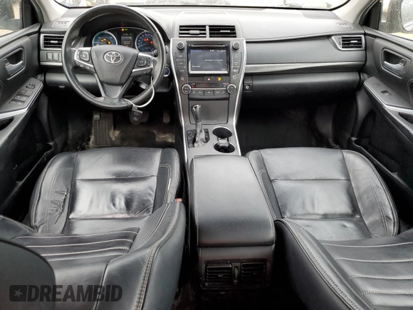 2015 Toyota Camry LE z VIN 4T1BD1FKXFU152666, wystawiony jako Copart lot #54879515 z przebiegiem 315 836 mil mil oraz Czysty tytuł • Clean title. Historia ofert i sprzedaży dostępna na DreamBid. Obrazek 8.