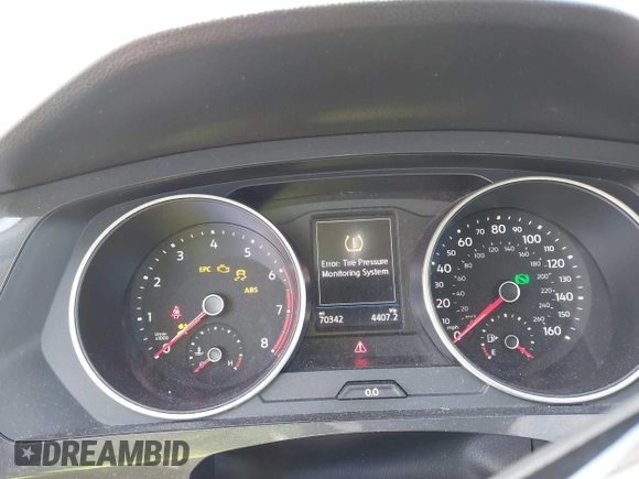 2020 Volkswagen Tiguan S with VIN 3VV1B7AX2LM133073, listed as a IAAI auction lot 41340634 with 70,342 mi miles and . Bid and sale history available at DreamBid. Image 7.