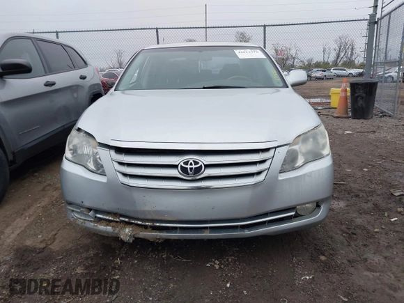 2005 Toyota Avalon XL with VIN 4T1BK36B25U061343, listed as a IAAI auction lot 42012970 with 143,587 mi miles and . Bid and sale history available at DreamBid. Image 13.