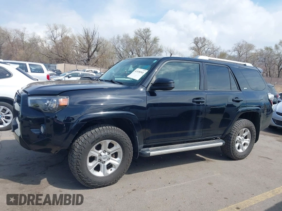 2018 Toyota 4Runner SR5 with VIN JTEBU5JR0J5546028, listed as a IAAI auction lot 41938341 with 70,975 mi miles. Bid and sale history available at carsss.com. Image 14.