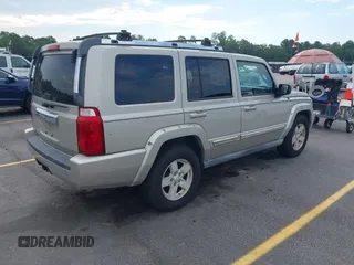 2006 Jeep Commander Limited с VIN 1J8HG58N76C359714, выставлен на аукционе IAAI как лот 42623888 с пробегом 132 101 миль миль и . История ставок и продаж доступна на DreamBid. Изображение 4.