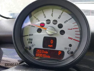 2013 MINI Hardtop S with VIN WMWSV3C59DT394005, listed as a IAAI auction lot 42028362 with 73,510 mi miles and . Bid and sale history available at DreamBid. Image 16.