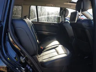 2011 Mercedes-Benz GL-Class GL 450 with VIN 4JGBF7BE6BA628596, listed as a IAAI auction lot 41737405 with 166,040 mi miles. Bid and sale history available at carsss.com. Image 8.