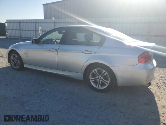 2008 BMW 3 Series 328i with VIN WBAVA37518NL43773, listed as a Copart auction lot 50544055 with 139,579 mi miles and Salvage Title. Bid and sale history available at DreamBid. Image 2.