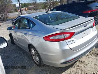2013 Ford Fusion SE with VIN 3FA6P0H77DR149198, listed as a IAAI auction lot 41827532 with 182,504 mi miles. Bid and sale history available at carsss.com. Image 3.