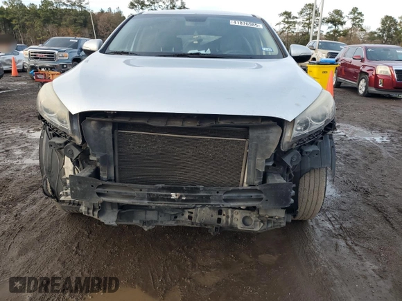 2016 Kia Sorento L with VIN 5XYPG4A30GG014611, listed as a Copart auction lot 41876985 with Not Provided miles and Salvage Title. Bid and sale history available at DreamBid. Image 5.