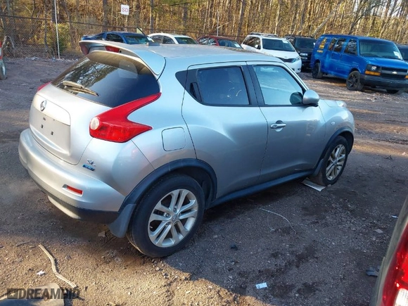2012 Nissan Juke SL with VIN JN8AF5MR3CT105907, listed as a IAAI auction lot 41379110 with 218,874 mi miles. Bid and sale history available at carsss.com. Image 4.