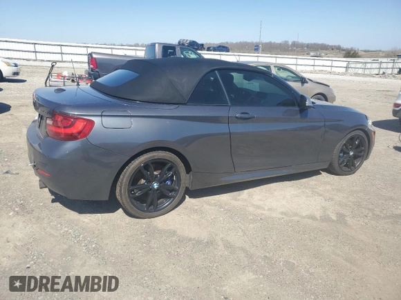 2017 BMW 2 Series M240i xDrive z VIN WBA2L3C34HV667639, wystawiony jako Copart lot #49354335 z przebiegiem 127 175 mil mil oraz Szkoda całkowita • Salvage title. Historia ofert i sprzedaży dostępna na DreamBid. Obrazek 3.
