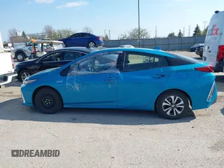 2017 Toyota Prius Plus with VIN JTDKARFP4H3062901, listed as a IAAI auction lot 42007458 with 89,893 mi miles and . Bid and sale history available at DreamBid. Image 14.
