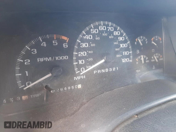 2000 GMC Denali with VIN 1GKEK13R6YR146253, listed as a Copart auction lot 44381765 with 264,950 mi miles and Salvage Title. Bid and sale history available at DreamBid. Image 9.
