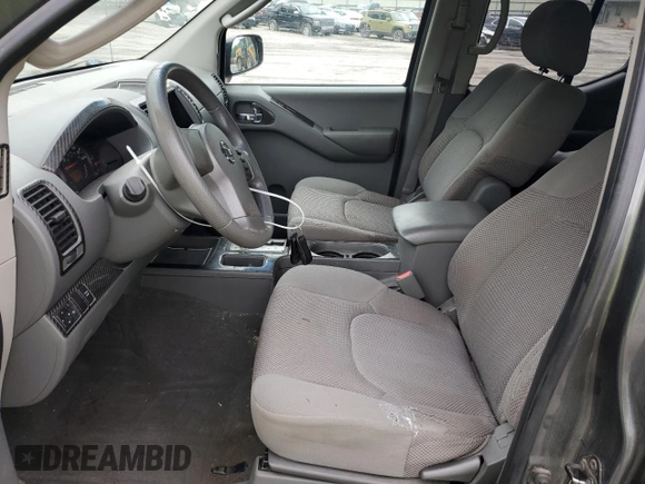 2007 Nissan Frontier Nismo z VIN 1N6AD07W27C403177, wystawiony jako Copart lot #60188945 z przebiegiem 169 932 mil mil oraz Czysty tytuł • Clean title. Historia ofert i sprzedaży dostępna na DreamBid. Obrazek 7.