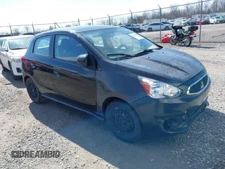 2017 Mitsubishi Mirage ES z VIN ML32A3HJ1HH009665, wystawiony jako IAAI lot #41871902 z przebiegiem 72 312 mil mil oraz . Historia ofert i sprzedaży dostępna na DreamBid. Obrazek 1.