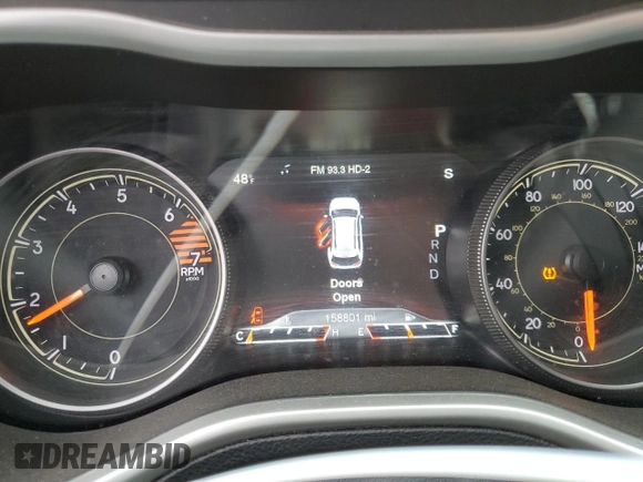 2016 Jeep Cherokee Trailhawk with VIN 1C4PJMBB0GW164437, listed as a Copart auction lot 54776985 with 158,801 mi miles and Salvage title. Bid and sale history available at DreamBid. Image 9.
