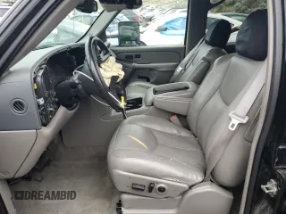2004 Chevrolet Tahoe LS with VIN 1GNEC13TX4R203771, listed as a Copart auction lot 51156225 with 119,332 mi miles and Salvage Title. Bid and sale history available at carsss.com. Image 7.
