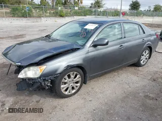 2008 Toyota Avalon XL with VIN 4T1BK36B68U261839, listed as a IAAI auction lot 41131172 with 94,829 mi miles. Bid and sale history available at carsss.com. Image 18.