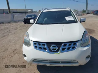2013 Nissan Rogue S with VIN JN8AS5MT7DW029213, listed as a IAAI auction lot 41673052 with 179,970 mi miles and . Bid and sale history available at carsss.com. Image 12.