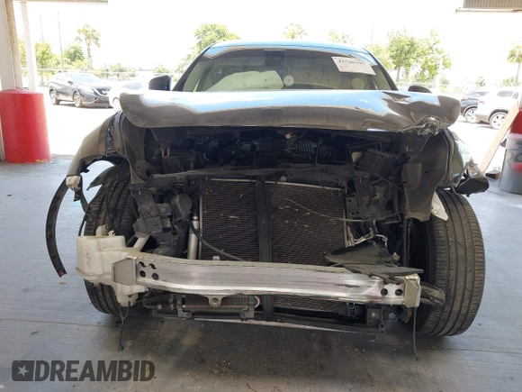 2017 Infiniti QX70 z VIN JN8CS1MU1HM143574, wystawiony jako IAAI lot #42546397 z przebiegiem 103 624 mil mil oraz . Historia ofert i sprzedaży dostępna na DreamBid. Obrazek 6.