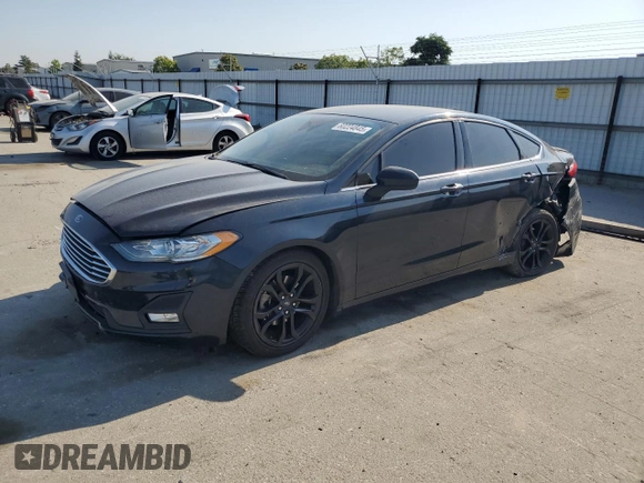2020 Ford Fusion SE z VIN 3FA6P0HD4LR114834, wystawiony jako Copart lot #60224845 z przebiegiem 84 110 mil mil oraz Szkoda całkowita • Salvage title. Historia ofert i sprzedaży dostępna na DreamBid. Obrazek 1.