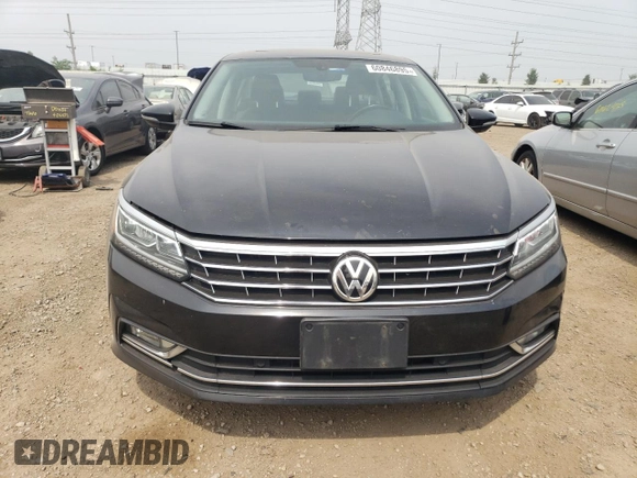 2017 Volkswagen Passat SE with VIN 1VWGT7A36HC063392, listed as a Copart auction lot 60846895 with 153,006 mi miles and Clean title. Bid and sale history available at DreamBid. Image 5.