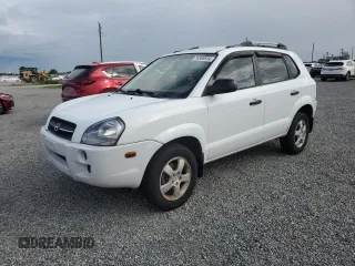 2007 Hyundai Tucson GLS with VIN KM8JM12B17U647826, listed as a Copart auction lot 74586934 with 0 mi miles and Salvage Title. Bid and sale history available at carsss.com. Image 1.