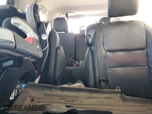 2019 Toyota Sienna SE z VIN 5TDXZ3DCXKS965992, wystawiony jako Copart lot #48266905 z przebiegiem 133 395 mil mil oraz Szkoda całkowita • Salvage title. Historia ofert i sprzedaży dostępna na DreamBid. Obrazek 10.