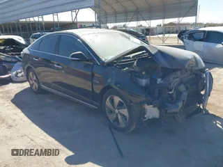 2017 Hyundai Sonata Hybrid Limited with VIN KMHE34L17HA045964, listed as a IAAI auction lot 41397078 with 135,109 mi miles. Bid and sale history available at carsss.com. Image 1.