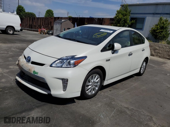 2014 Toyota Prius with VIN JTDKN3DP9E3053840, listed as a Copart auction lot 61880475 with 50,179 mi miles and Salvage title. Bid and sale history available at DreamBid. Image 1.