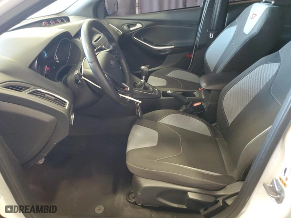 2017 Ford Focus ST with VIN 1FADP3L9XHL273004, listed as a Copart auction lot 46921955 with 103,619 mi miles and Clean Title. Bid and sale history available at carsss.com. Image 7.