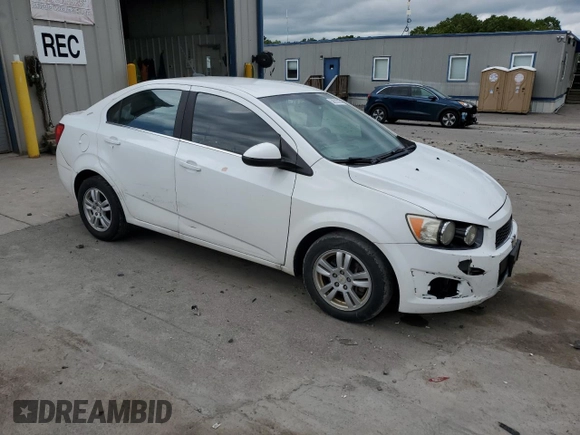 2012 Chevrolet Sonic LT z VIN 1G1JC5SH4C4186305, wystawiony jako Copart lot #58622825 z przebiegiem 185 868 mil mil oraz Czysty tytuł • Clean title. Historia ofert i sprzedaży dostępna na DreamBid. Obrazek 4.