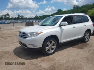 2011 Toyota Highlander Limited with VIN 5TDDK3EH6BS081646, listed as a IAAI auction lot 42612246 with 114,488 mi miles and . Bid and sale history available at DreamBid. Image 17.