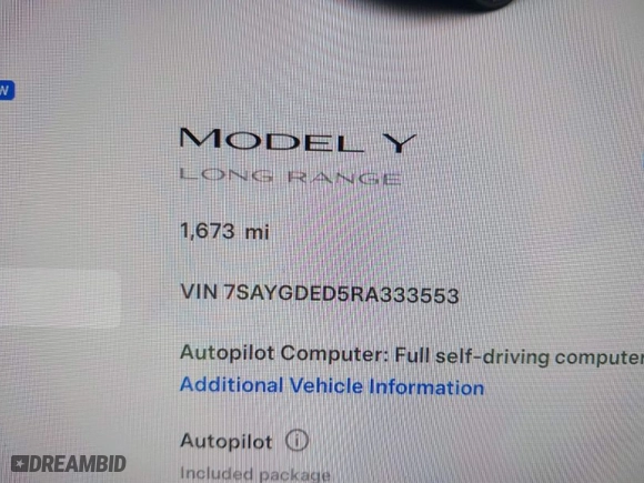 2024 Tesla Model Y with VIN 7SAYGDED5RA333553, listed as a IAAI auction lot 40809117 with NaN miles. Bid and sale history available at carsss.com. Image 15.