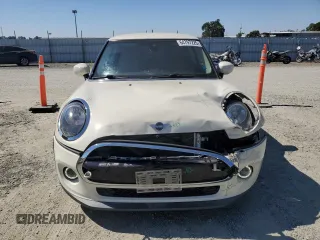 2020 MINI Hardtop Cooper with VIN WMWXR3C02L2M26554, listed as a Copart auction lot 64797225 with 35,180 mi miles and Salvage title. Bid and sale history available at DreamBid. Image 5.
