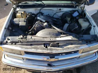 1995 Chevrolet Suburban with VIN 1GNFK16KXSJ398745, listed as a Copart auction lot 67475634 with 165,548 mi miles and Salvage Title. Bid and sale history available at carsss.com. Image 12.
