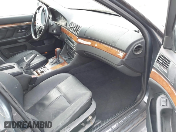 2001 BMW 5 Series 525i with VIN WBADT43411GF57782, listed as a IAAI auction lot 41433539 with 164,118 mi miles and . Bid and sale history available at DreamBid. Image 5.
