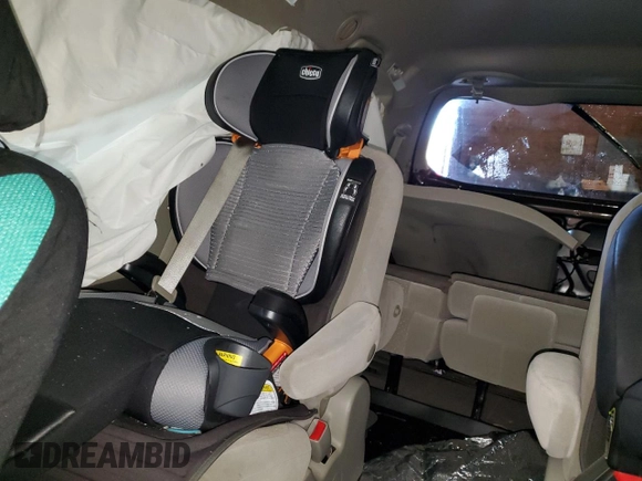 2018 Toyota Sienna LE with VIN 5TDJZ3DCXJS188945, listed as a Copart auction lot 53684585 with Not provided miles and Salvage title. Bid and sale history available at DreamBid. Image 11.