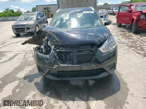 2018 Nissan Kicks SV с VIN 3N1CP5CU8JL506767, выставлен на аукционе Copart как лот 55772935 с пробегом 49 231 миль миль и Списание • Salvage title. История ставок и продаж доступна на DreamBid. Изображение 14.