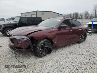 2018 Maserati Levante GranSport z VIN ZN661XUS5JX298175, wystawiony jako Copart lot #85641704 z przebiegiem Nie podano mil oraz Czysty tytuł • Clean title. Historia ofert i sprzedaży dostępna na DreamBid. Obrazek 1.