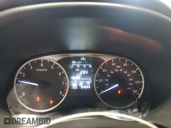 2019 Nissan Kicks S with VIN 3N1CP5CU4KL561427, listed as a Copart auction lot 52335125 with 34,035 mi miles and Salvage Title. Bid and sale history available at DreamBid. Image 9.