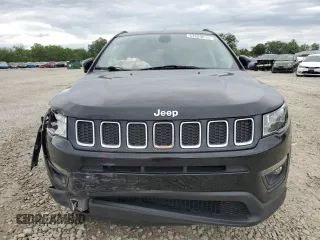 2018 Jeep Compass Latitude with VIN 3C4NJDBB1JT303897, listed as a Copart auction lot 57625015 with Not provided miles and Salvage title. Bid and sale history available at DreamBid. Image 5.