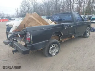 1991 Chevrolet S-10 with VIN 1GCCS14Z7M0154779, listed as a IAAI auction lot 41756258 with 219,478 mi miles. Bid and sale history available at carsss.com. Image 4.