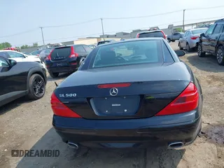 2005 Mercedes-Benz SL 500 z VIN WDBSK75F25F088450, wystawiony jako IAAI lot #42424662 z przebiegiem 104 259 mil mil oraz . Historia ofert i sprzedaży dostępna na DreamBid. Obrazek 16.