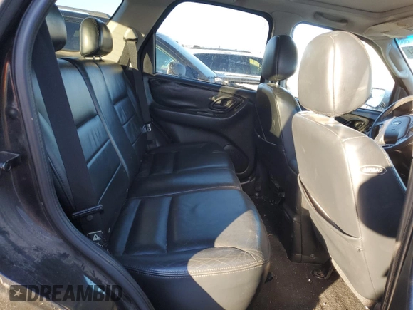 2004 Ford Escape Limited with VIN 1FMCU94184KA51163, listed as a Copart auction lot 88150795 with 217,158 mi miles and Salvage Title. Bid and sale history available at carsss.com. Image 11.